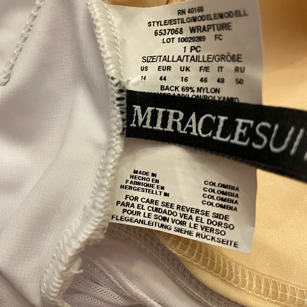 New! Miraclesuit White Illusionists Wrapture One Piece Swimsuit 3248